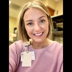 Meet your Posher, Elicia